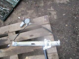 стеклоподъемник передний правый Mazda Premacy 1 поколение 2001, 1.8 л.