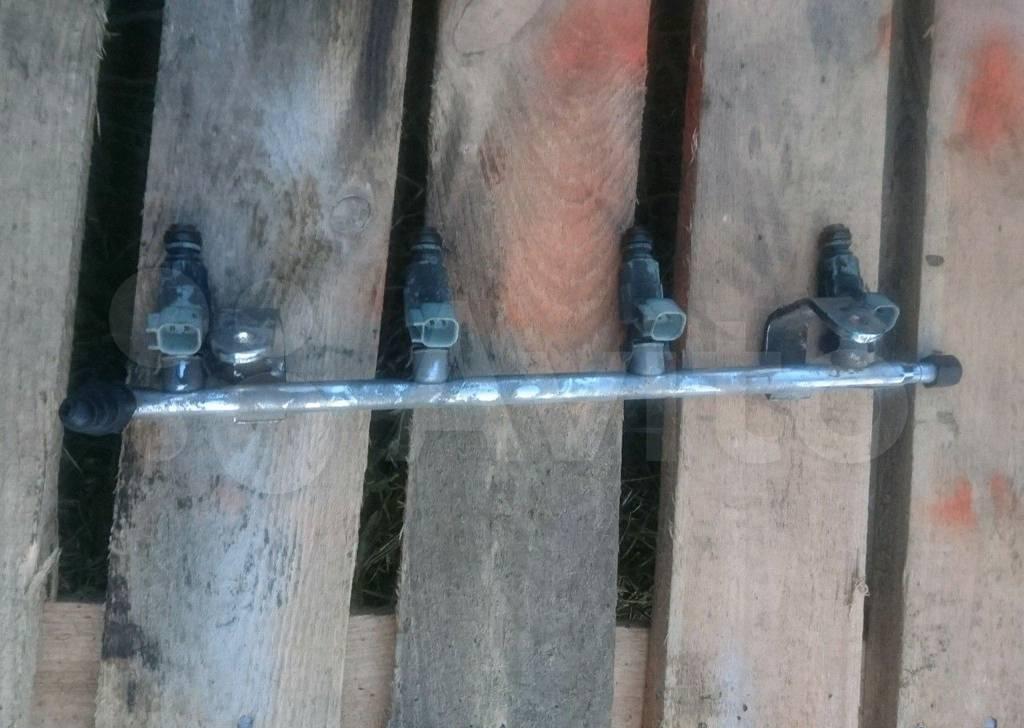 топливная рампа Chrysler PT Cruiser 1 поколение 2002, 2.4 л., 5014312AC - фото №1