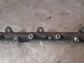 топливная рампа BMW 3 серия E90/E91/E92/E93 E90 2006, 2.0 л., 7787164