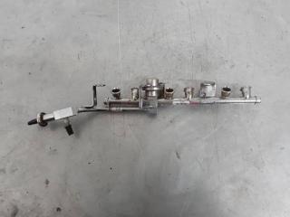 топливная рампа Jaguar X-Type 1 поколение 2002, 2.1 л., бензин, 2X4E9F792AB