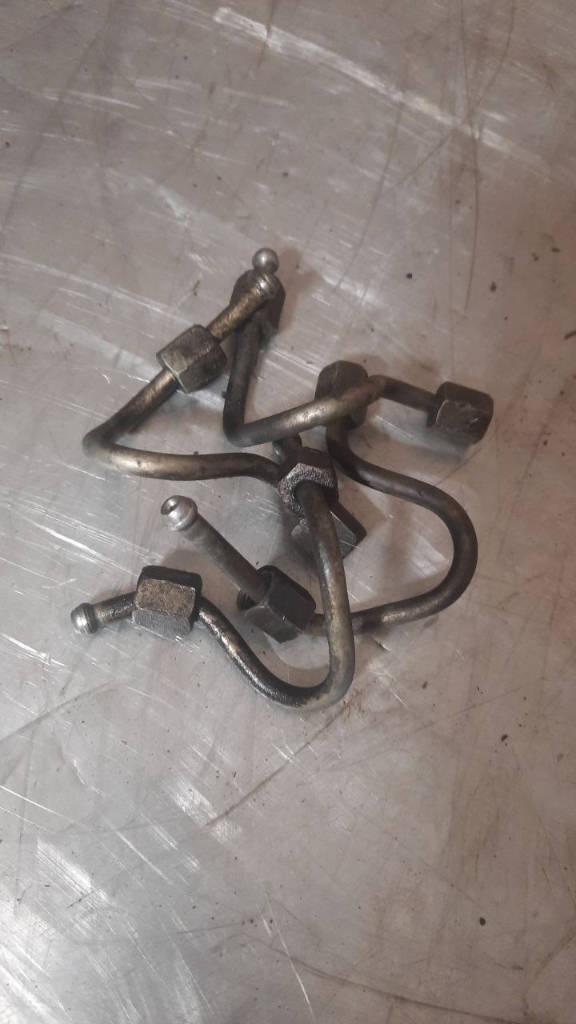 трубка топливная Mercedes-Benz Vaneo W414 2003, 1.7 л., дизель - фото №1