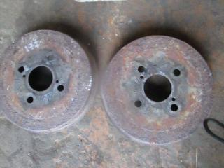 барабаны тормозные Toyota Yaris P1 2001