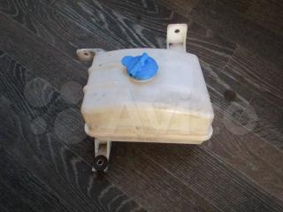 бачок расширительный Kia Carens 1 поколение [рестайлинг] 2006, 0K2KB15350