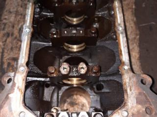 блок цилиндров Mazda Premacy 1 поколение 2001, 1.8 л., бензин