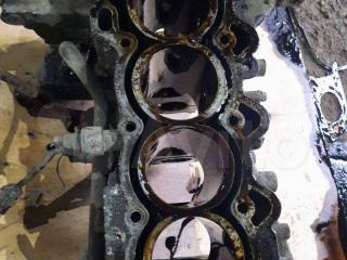 блок цилиндров Toyota Yaris P1 2001, 1.3 л., бензин