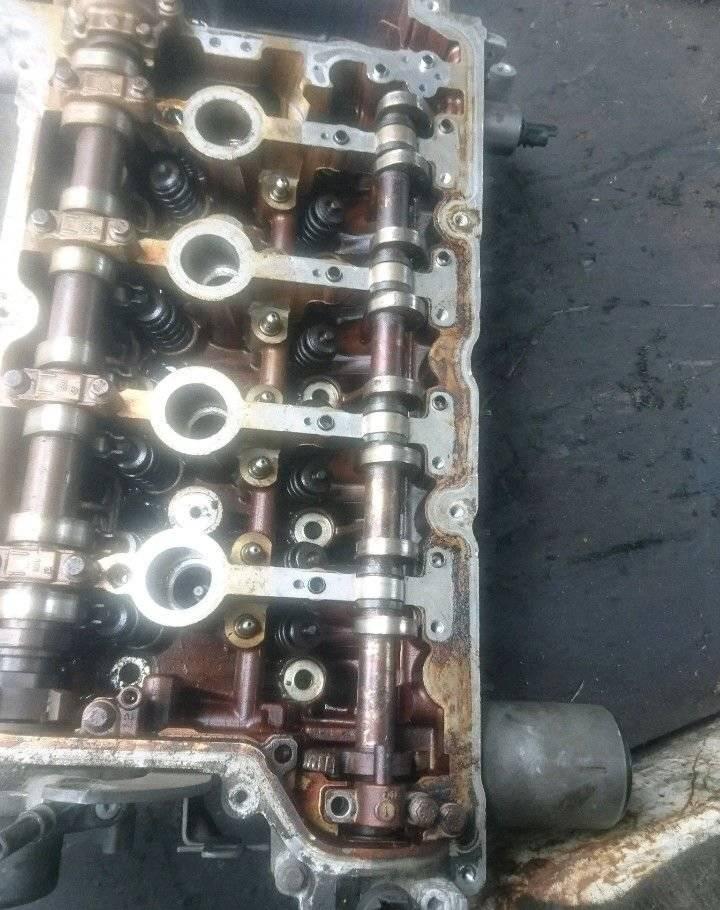 ось коромысел Mini Cooper 2 поколение 2008, 1.6 л. - фото №1