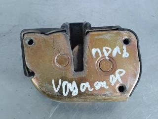 замок двери задней правой Chrysler Grand Voyager 3 поколение 1998