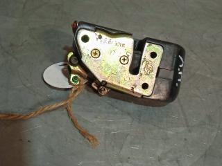 замок двери передней левой Chrysler Grand Voyager 3 поколение 1998