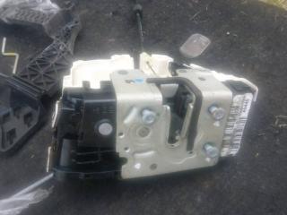 замок двери передней правой Chrysler Sebring 3 поколение 2008