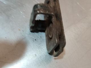 защелка крышки багажника Renault Laguna 1 поколение [рестайлинг] 1999, универсал