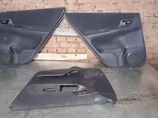 комплект обшивок Toyota Corolla Verso 1 поколение 2003