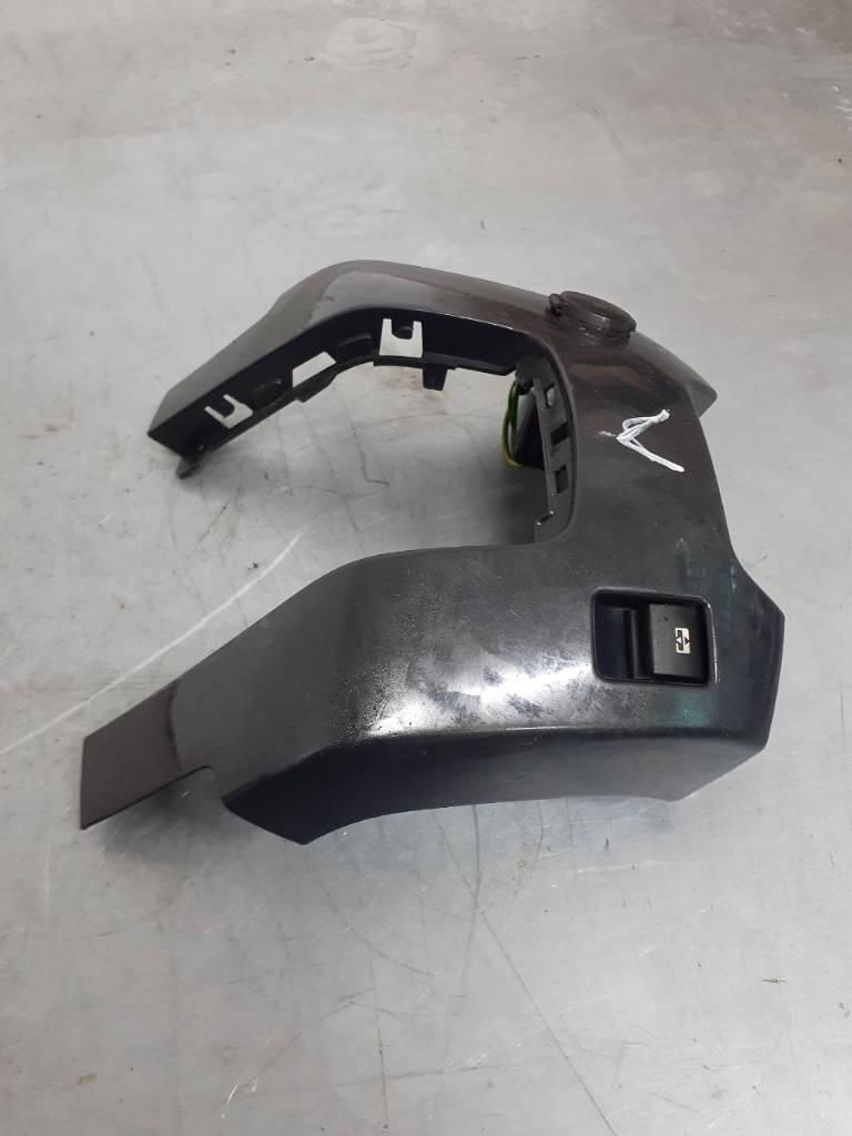 рамка обрамление кулисы Peugeot 5008 1 поколение 2011, 9686404177 - фото №1