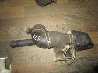 патрубок воздушного фильтра Toyota Avensis 1 поколение (T220) [рестайлинг] 2001, 1.8 л., 1788222060