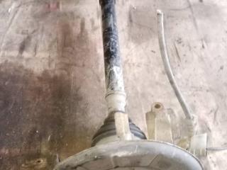 полуось передняя правая (приводной вал, ШРУС) Skoda Fabia 1 поколение [рестайлинг] 2005, 1.2 л., бензин, МКПП, 6Q0407272BD