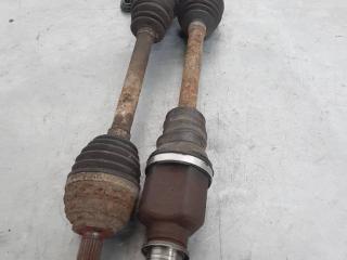 полуось (приводной вал, ШРУС) Renault Modus 1 поколение 2004, 1.6 л., бензин, МКПП