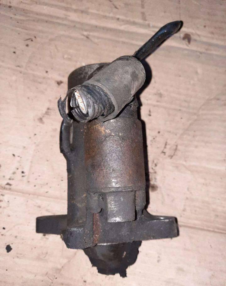 стартер Mazda MPV LW 2002, 2.0 л., дизель, M002T88671 - фото №1