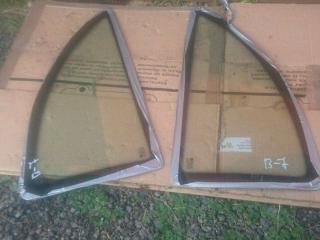 стекло глухое Opel Corsa C 2003, хетчбэк 3 дв.