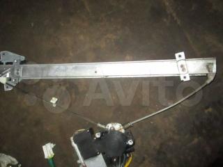 стеклоподъемник передний правый Mitsubishi Space Wagon 3 поколение (Typ N50) 2000