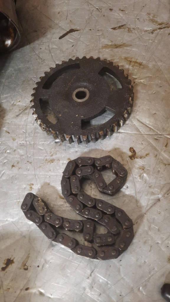 шкив распредвала Land Rover Range Rover 2 поколение 1998, 4.6 л., бензин - фото №1