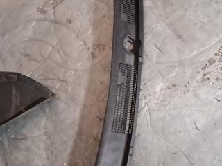 жабо дождевик Mitsubishi Carisma 1 поколение [рестайлинг] 2001, MV944695