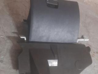 бардачок Mitsubishi Carisma 1 поколение [рестайлинг] 2001