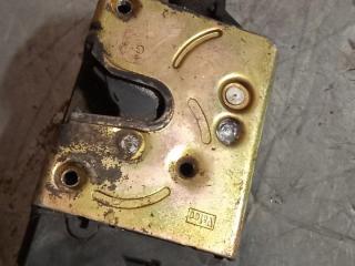 замок двери задней левой Peugeot 206 1 поколение 1999, хетчбэк 5 дв.