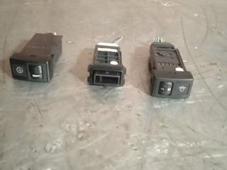 кнопки Mazda 6 GG 2004