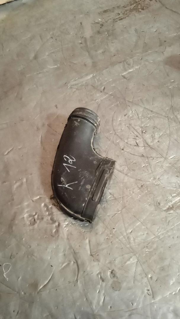 патрубок (трубопровод, шланг) Citroen Berlingo 1 поколение (M49) 2002, 2.0 л., дизель - фото №1