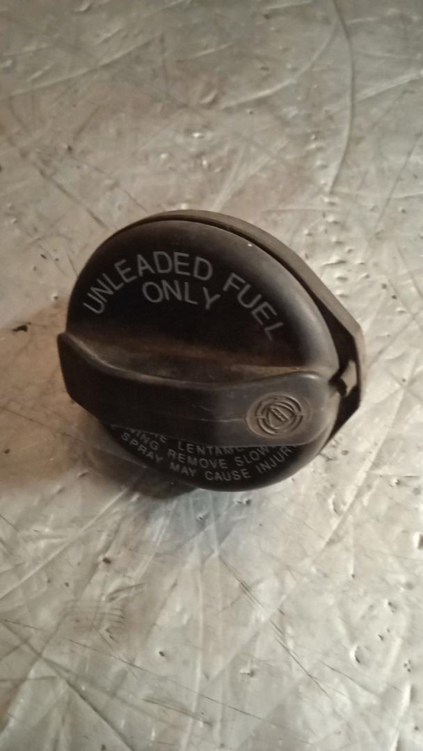 пробка топливного бака Alfa Romeo 156 1 поколение 2006 - фото №1