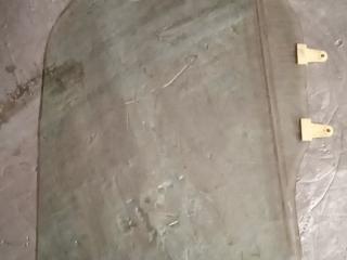 стекло двери передней правой Suzuki Wagon R 1 поколение 1998