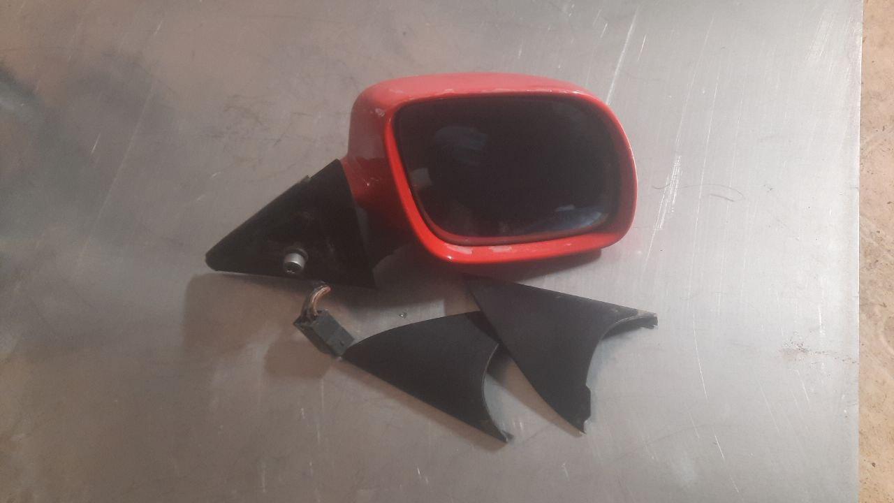 зеркало наружное правое Audi A4 B5 1995, 8D0857544A - фото №1