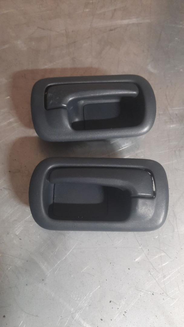 ручка внутренняя Honda Civic 7 поколение 2001 - фото №1