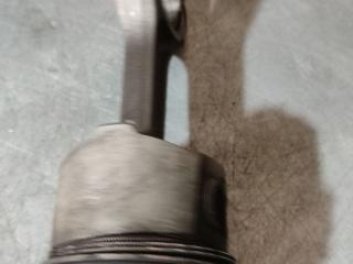 поршень шатун Renault Scenic 1 поколение 1998, 1.9 л., дизель