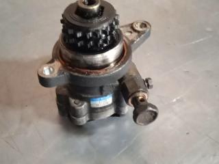 насос гидроусилителя руля Nissan Almera Tino V10 2002, 2.2 л., дизель, 4U105, 9157092