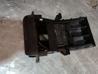 подстаканник Honda Civic 7 поколение [рестайлинг] 2004, хетчбэк 5 дв.