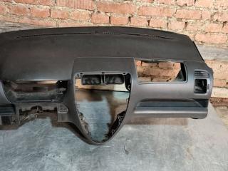 панель передняя салона (торпедо) Honda Civic 7 поколение [рестайлинг] 2004, хетчбэк 5 дв.