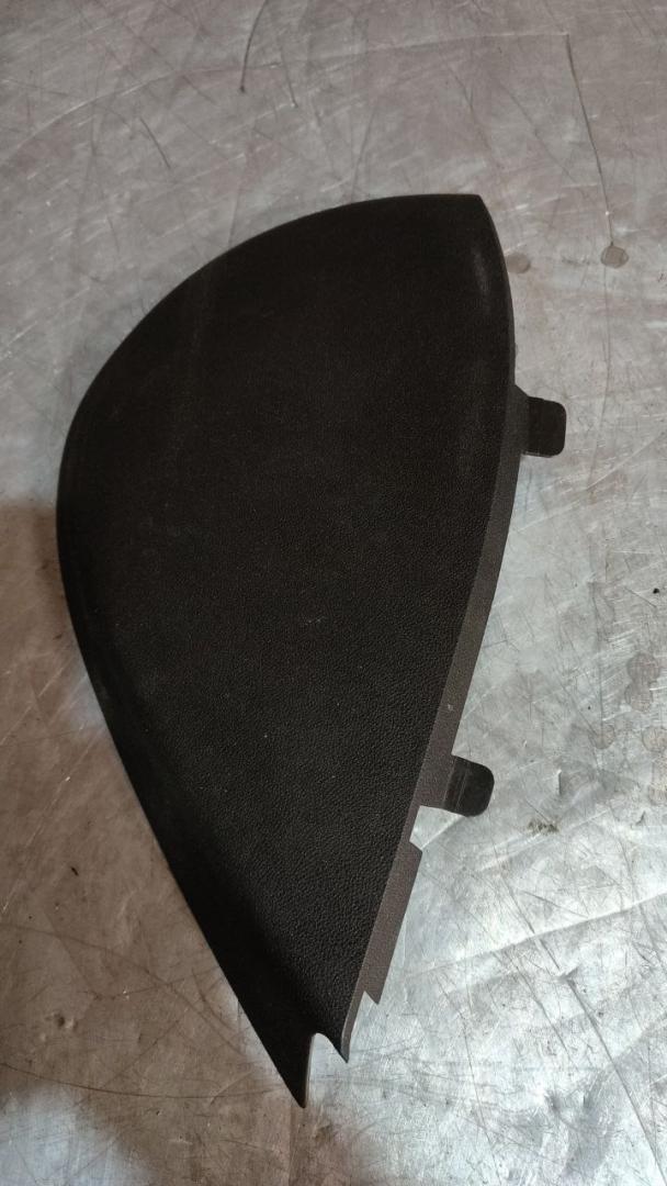 накладка на торпедо (консоль) Saab 2005 - фото №1