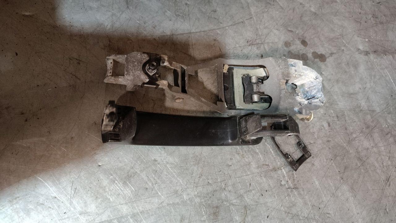 ручка наружная Volkswagen Polo 4 поколение 2003 - фото №1