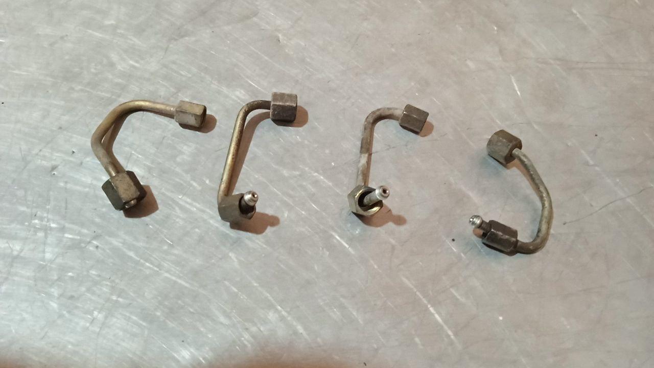 трубка топливная Peugeot 307 1 поколение 2005, 2.0 л., дизель - фото №1