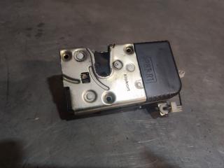 замок двери передней правой Peugeot 307 1 поколение 2005