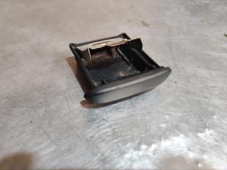 пепельница Toyota Yaris P1 2003