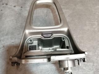 подстаканник Toyota Yaris P1 2003