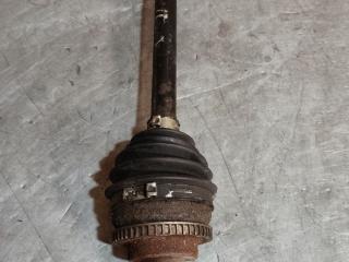 полуось передняя левая (приводной вал, ШРУС) Toyota Yaris P1 2003, 1.4 л., дизель, МКПП, P26099951