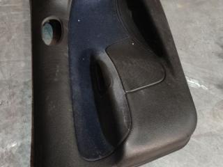 обшивка двери передняя левая Peugeot 206 1 поколение 2001, 96293246