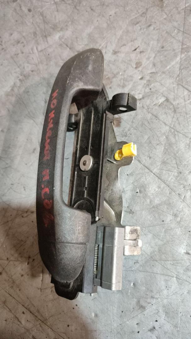 ручка крышки багажника Mercedes-Benz M-Класс W163 2000 - фото №1