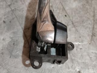 ручка внутренняя Toyota Avensis Verso 1 поколение 2001