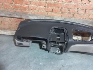 панель передняя салона (торпедо) Nissan Almera N16 2000