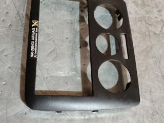 накладка на торпедо (консоль) Peugeot 206 1 поколение 2001, хетчбэк 3 дв., 1U0858071