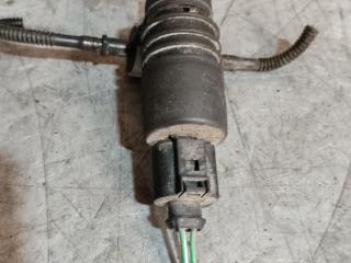 насос (моторчик) омывателя стекла Skoda Octavia 1 поколение (A4) 1998, 1J6950591