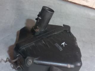 корпус воздушного фильтра Toyota Avensis Verso 1 поколение 2001, 2.0 л., дизель, 1770127180